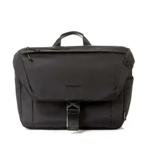 Semlin Messenger Bag Black